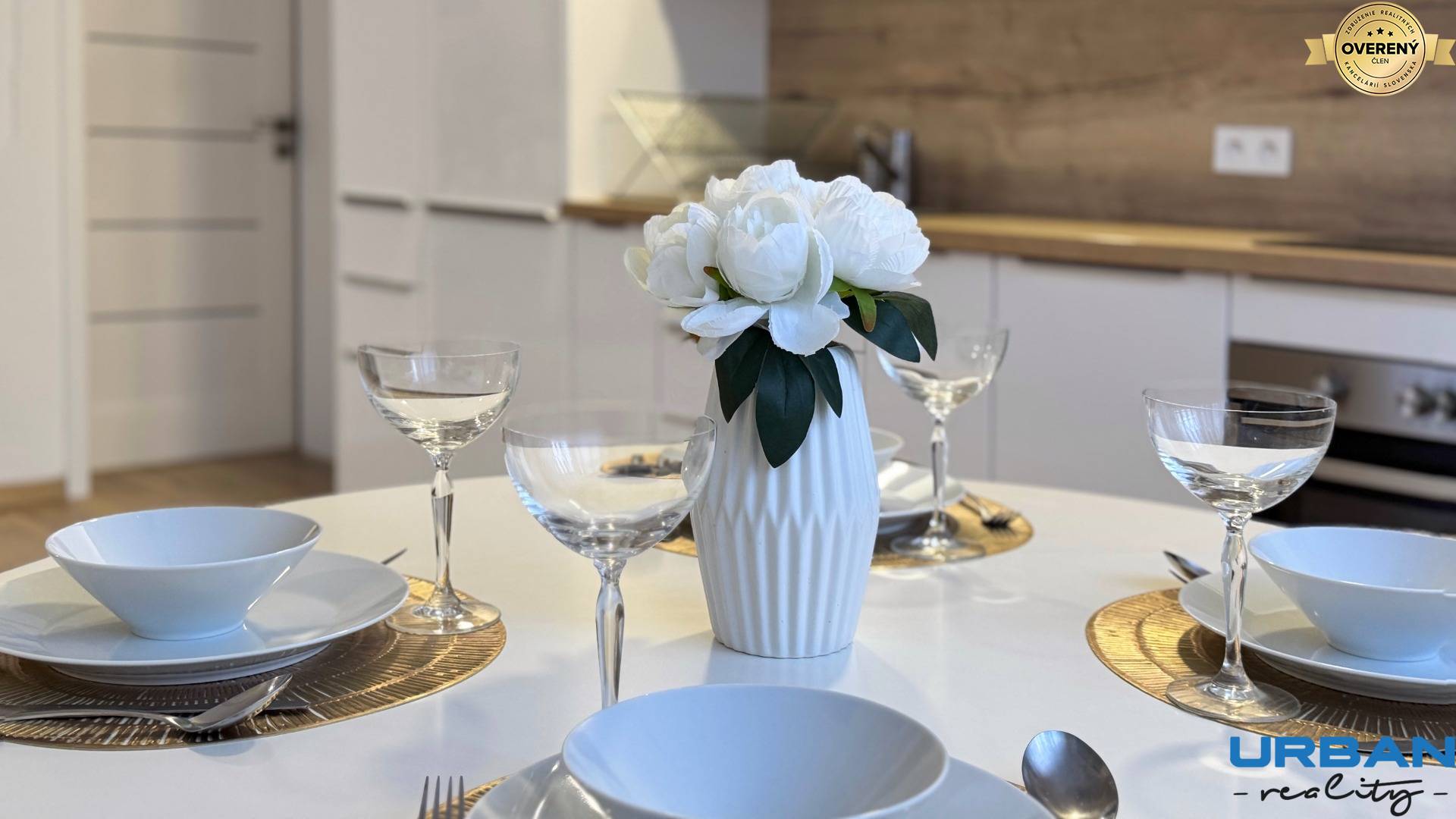 Moderný 3-izbový byt so záhradou