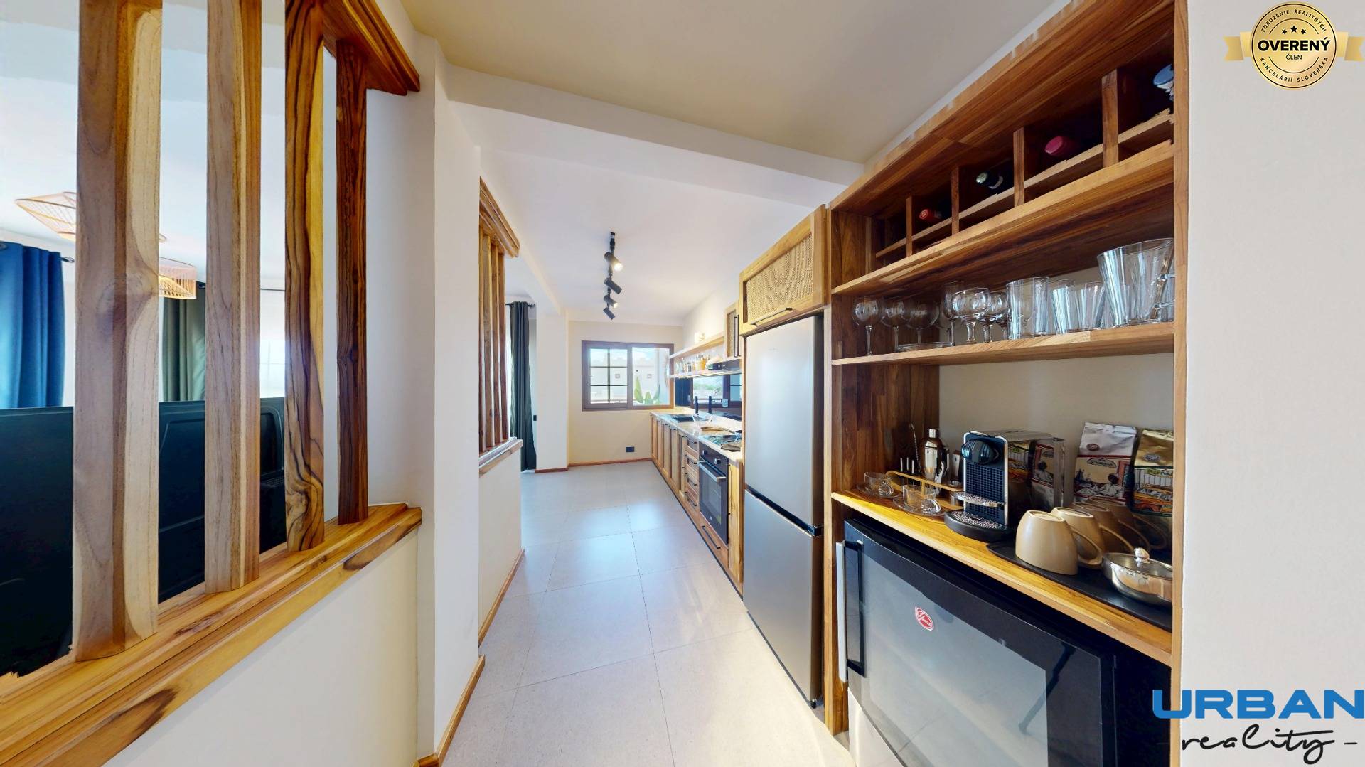 Luxury-2-rooms-apartment-in-Zanzibar-Kitchen 2.jpg