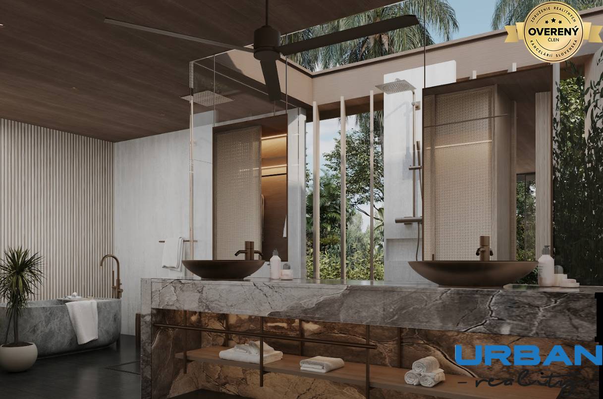 bathroom with bathtub.png