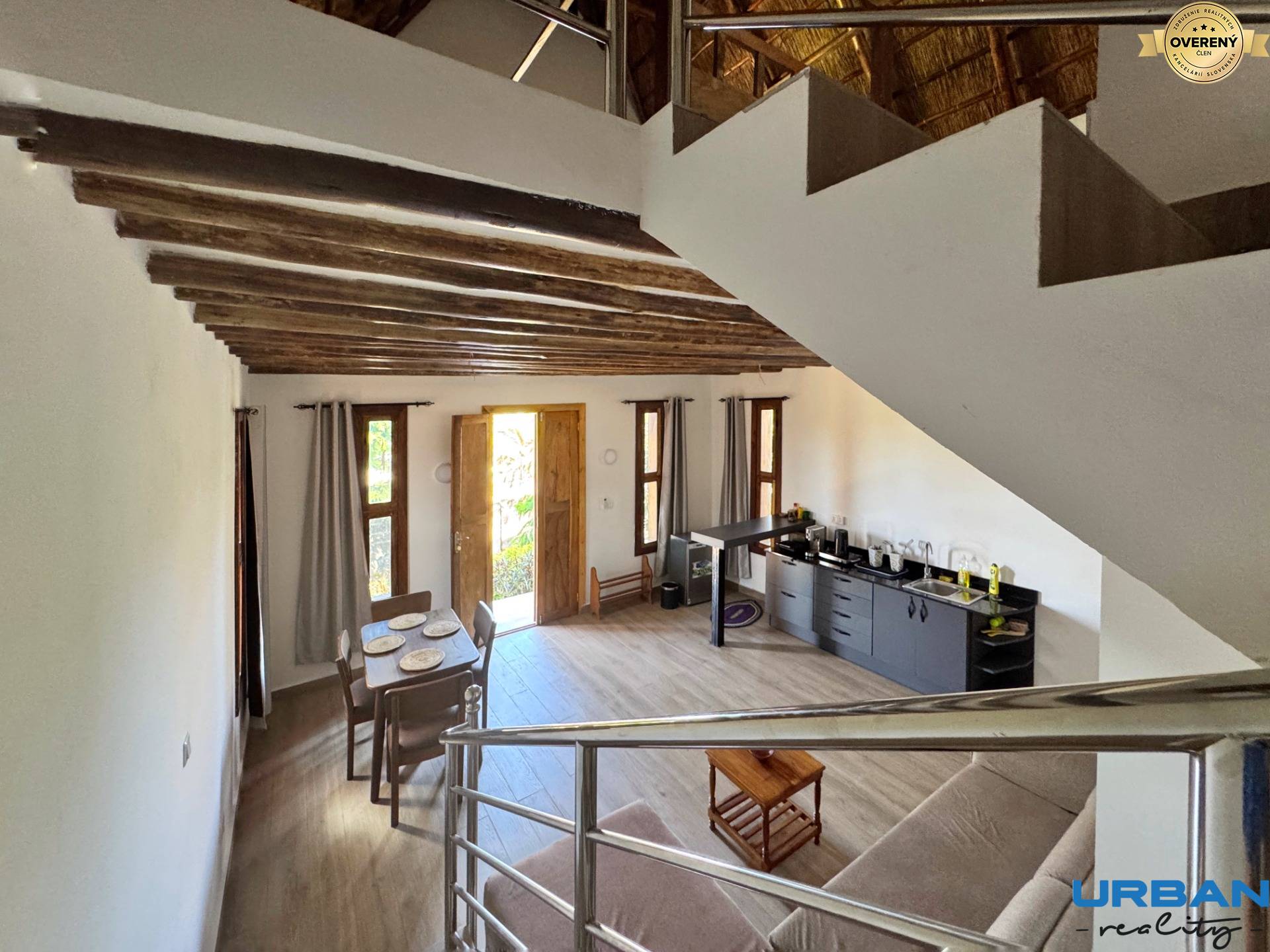 VILLA WITH OCEAN VIEW