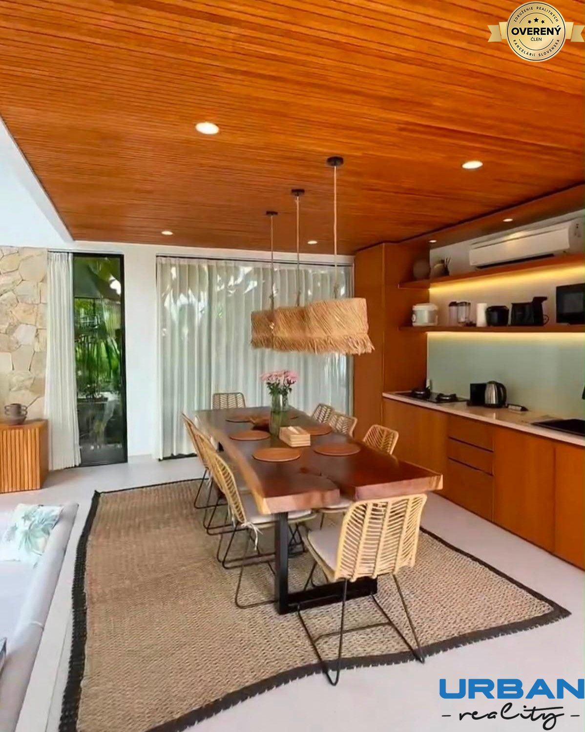 Dinning table with kitchen 3.jpeg