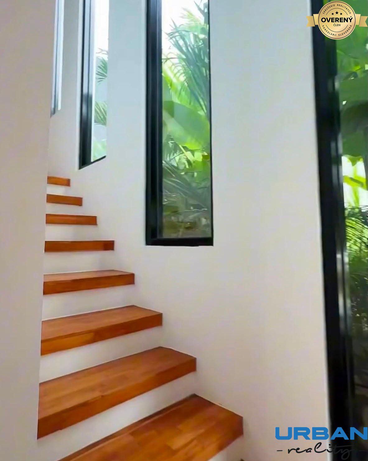 Stairs in the villa 2.jpeg