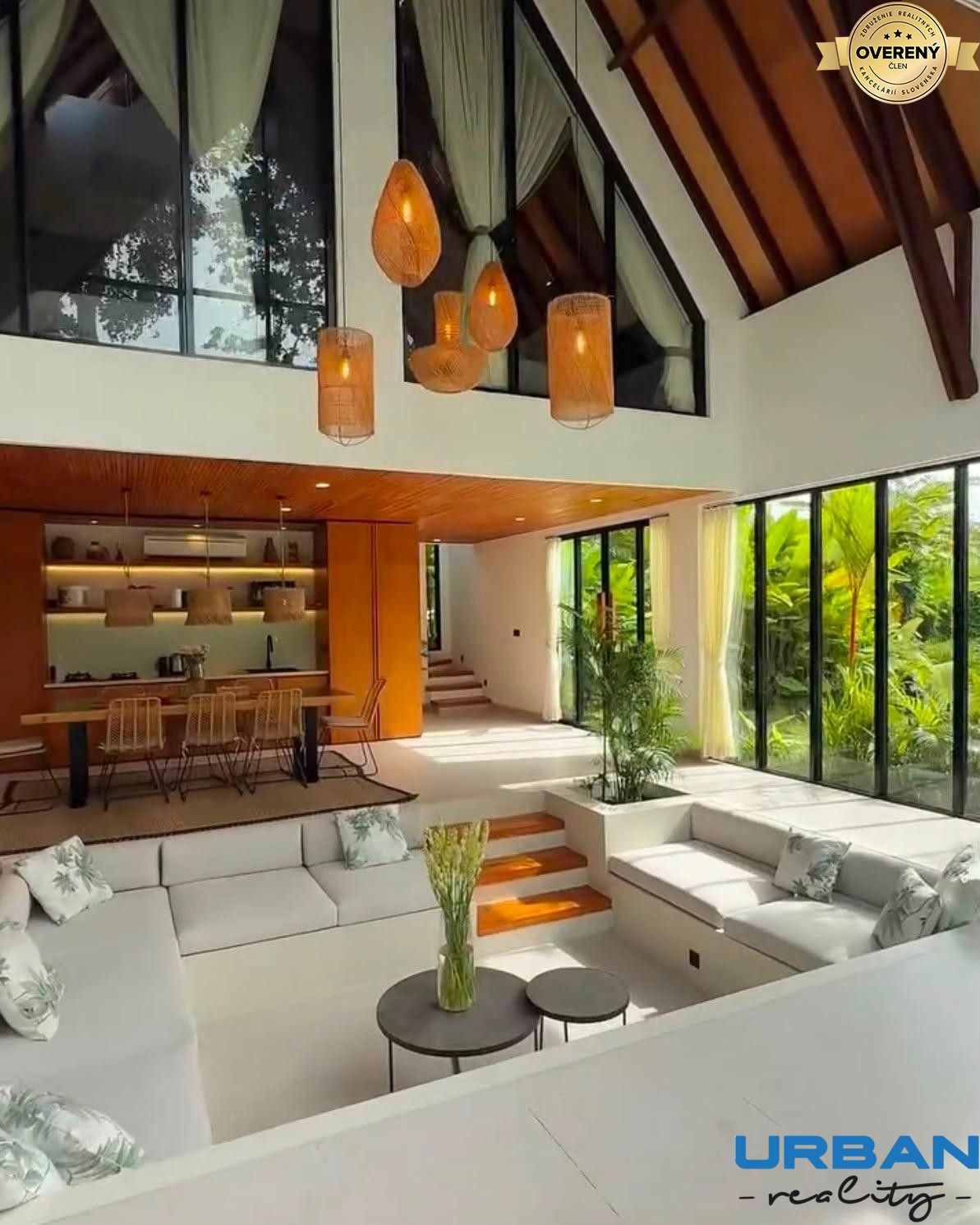 Lounge in the villa 2.jpeg