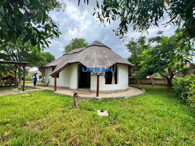 FAIRYTALE  BUNGALOW  IN ZANZIBAR  