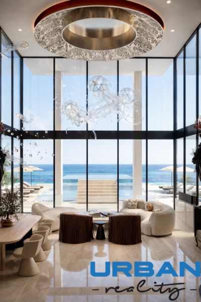 Living Room 5.jpg